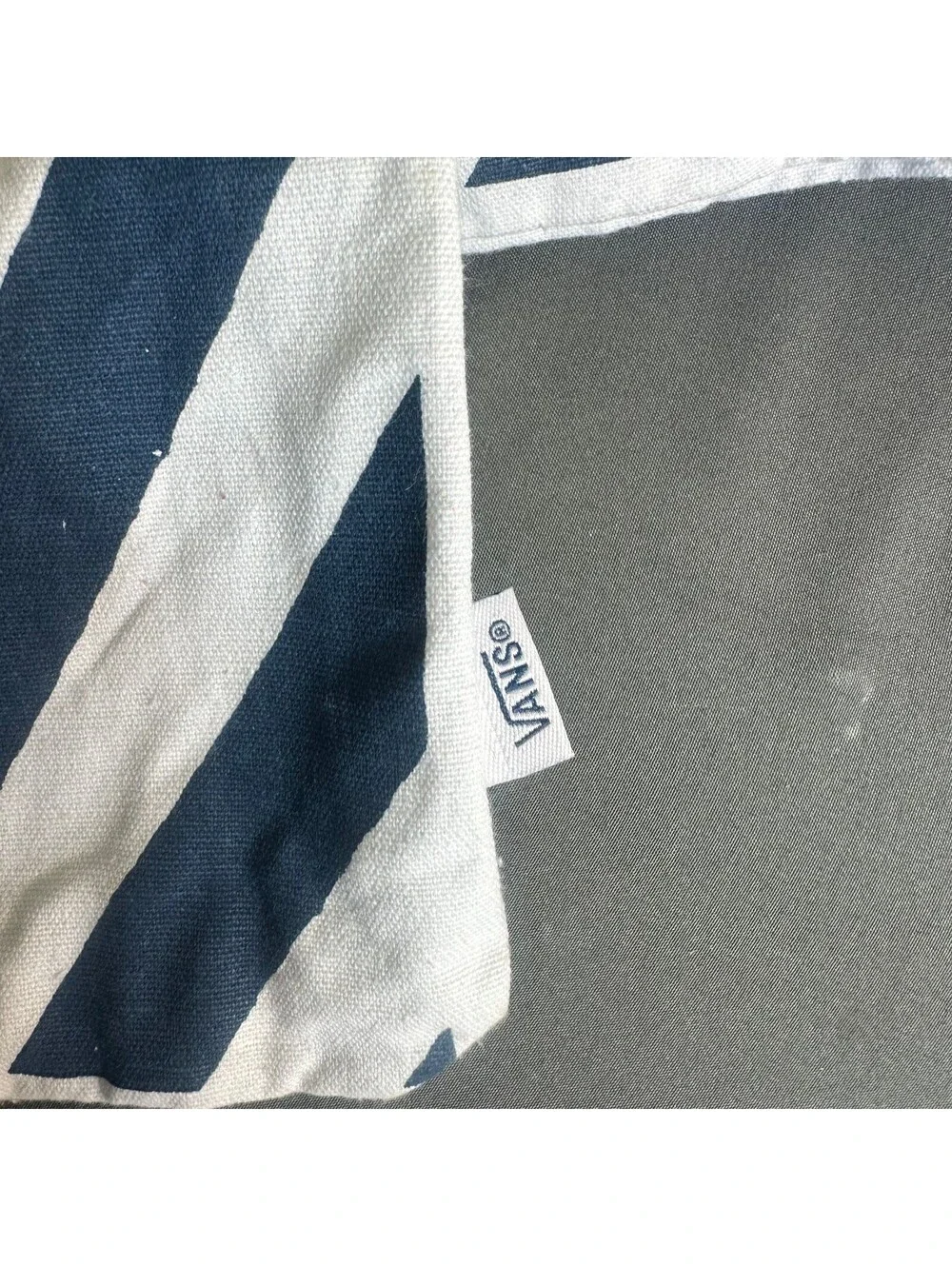 2 Vans Customs Drawstring Bag - Picture 8 of 11